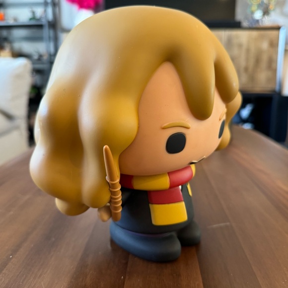 Hermione Granger Harry Potter Acrylic Bank - Picture 4 of 6